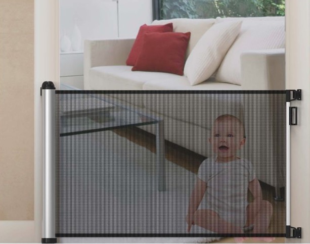 10 foot retractable baby gate